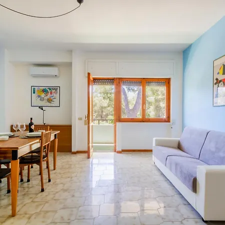 Guesthost - Alice Campoverde Apartment